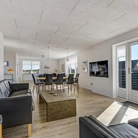 Fully Renovated Near North Sea-sj462 Harboør