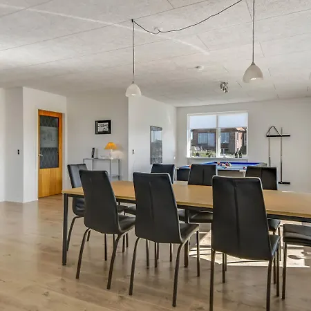 Fully Renovated Near North Sea-sj462 Harboør