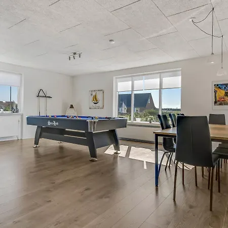 Fully Renovated Near North Sea-sj462
