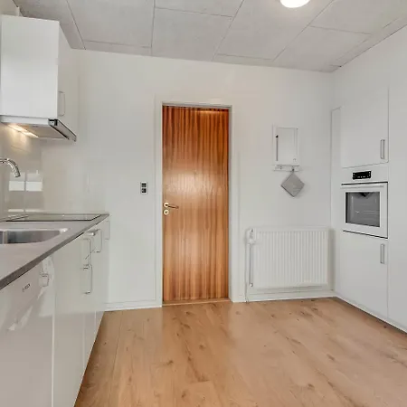 Fully Renovated Near North Sea-sj462 Harboør