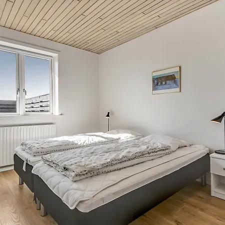Fully Renovated Near North Sea-sj462 * Harboør